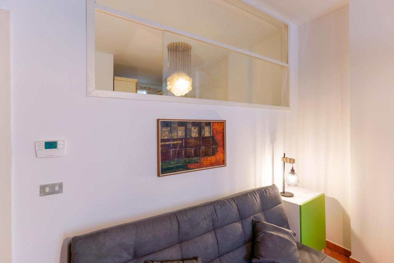 Zamboni 58 Apartment - Zona Movida Bolonia Zewnętrze zdjęcie