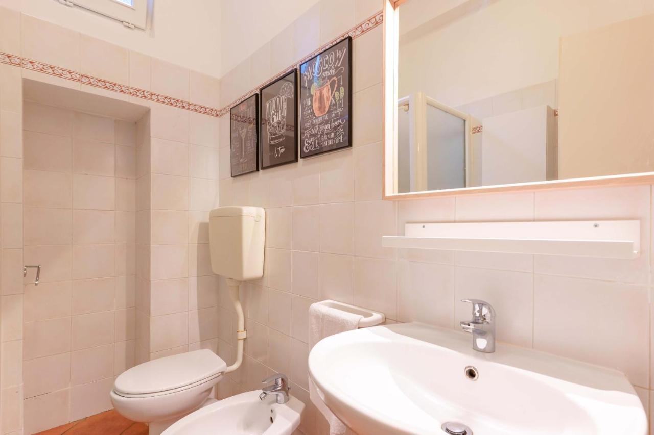 Zamboni 58 Apartment - Zona Movida Bolonia Zewnętrze zdjęcie