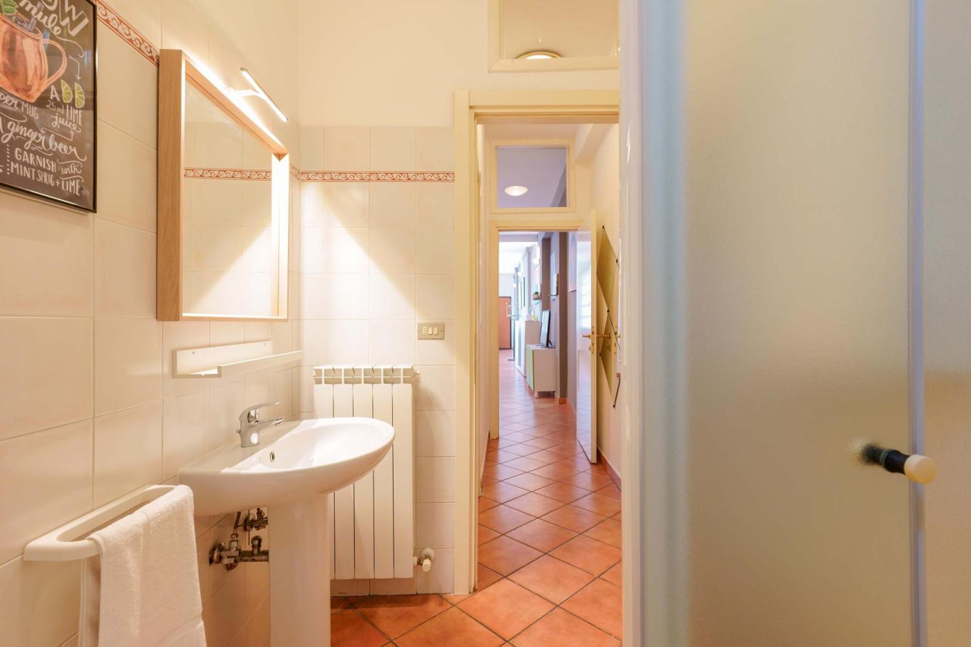 Zamboni 58 Apartment - Zona Movida Bolonia Zewnętrze zdjęcie