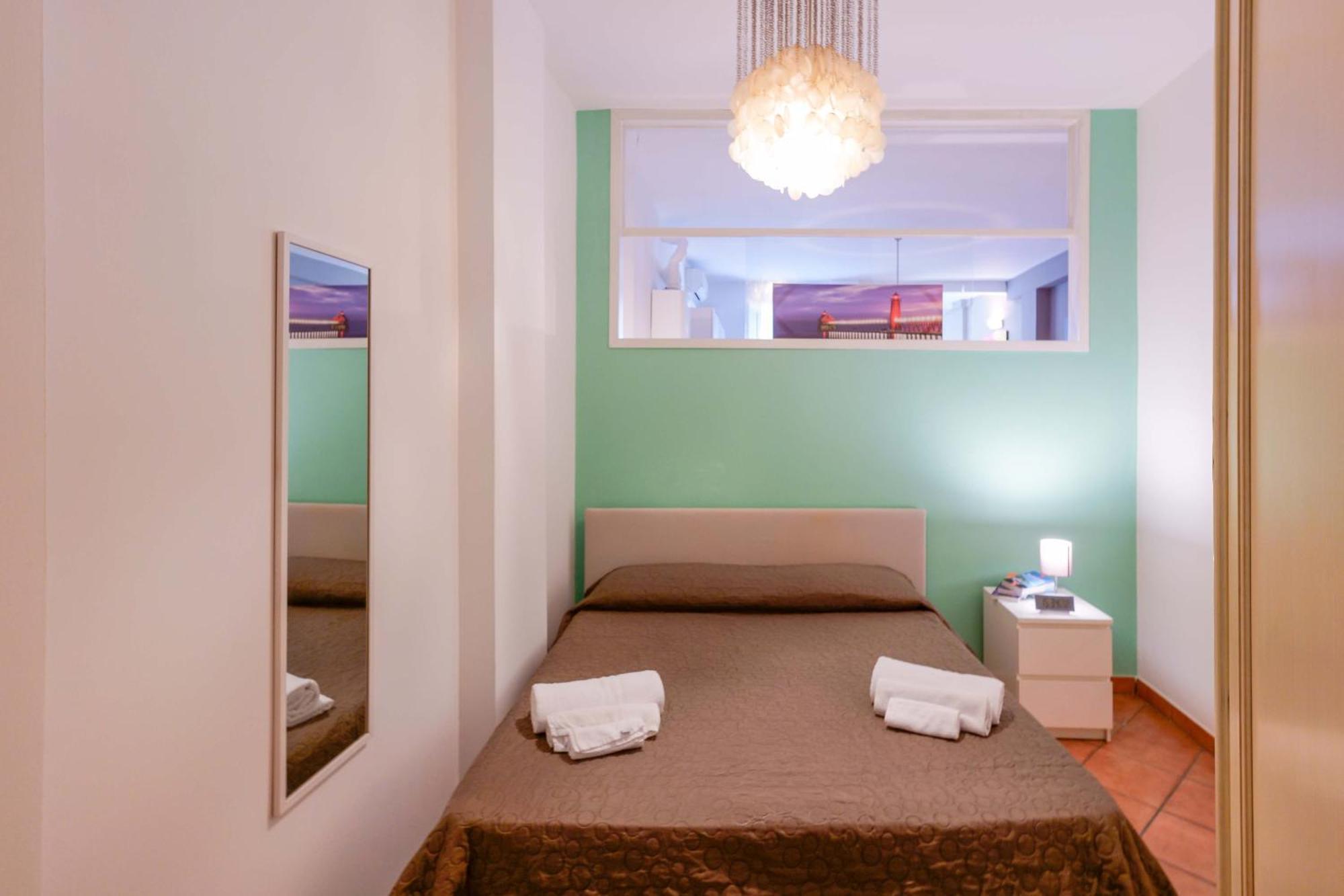 Zamboni 58 Apartment - Zona Movida Bolonia Zewnętrze zdjęcie